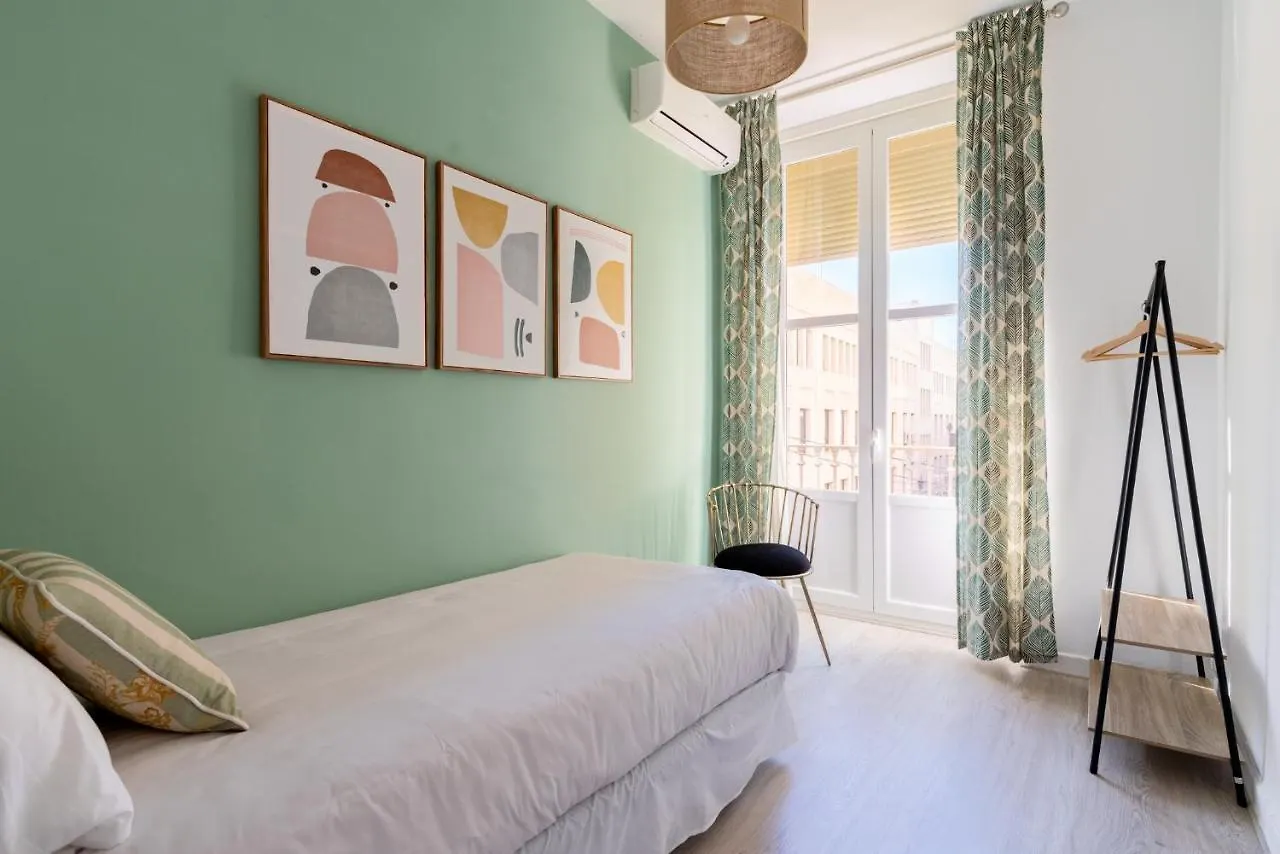 Apartments Ole - Tetuan Seville 0*,