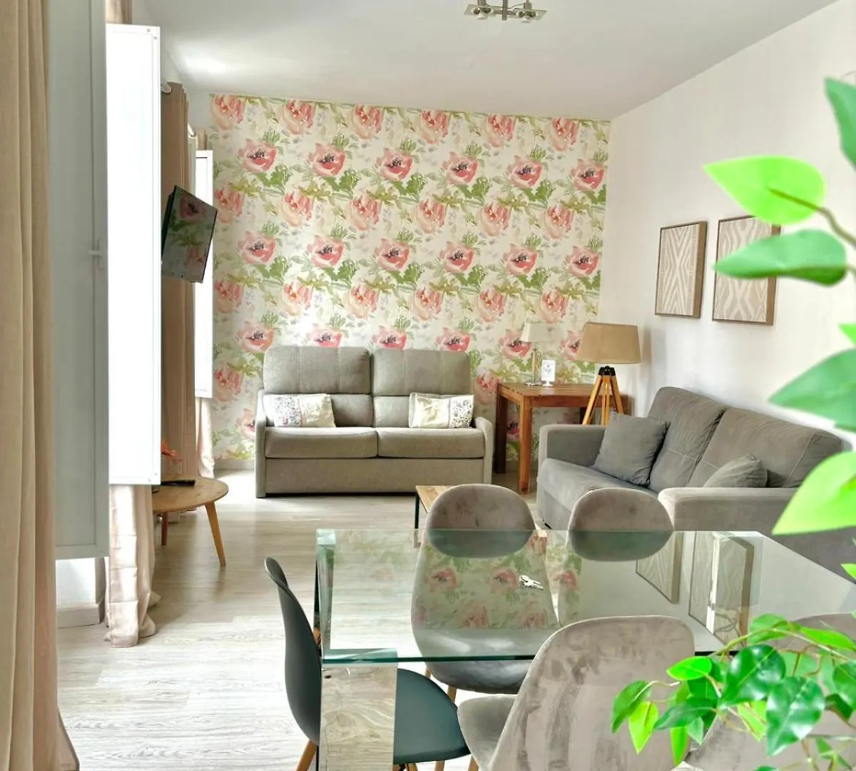 Apartments Ole - Tetuan Seville 0*,  Spain