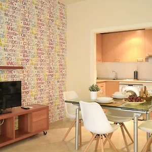 https://apartamento-ulises-suite-1.1costadelsol.com