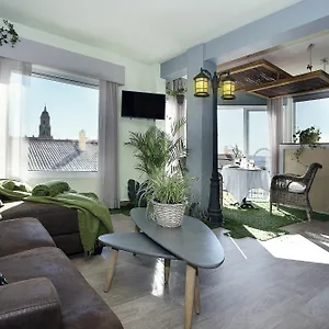 https://garden-suite.hotelsinnerja.org